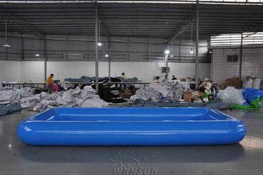 ประเทศจีน สระว่ายน้ำทรงสี่เหลี่ยมขนาดใหญ่ 0.9 มม. PVC Airtight ซึ่งทำให้พองได้ Pool โรงงาน