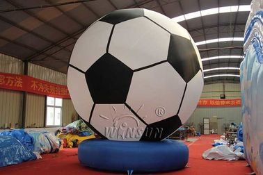 ประเทศจีน บริการปรับแต่งวัสดุพีวีซีโมเดลเป่าลม / เป้าหมายฟุตบอลได้รับการยอมรับ โรงงาน